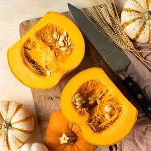 Jennifer’s Body Bath - luxurious oatmeal milk bath powder in pumpkin.